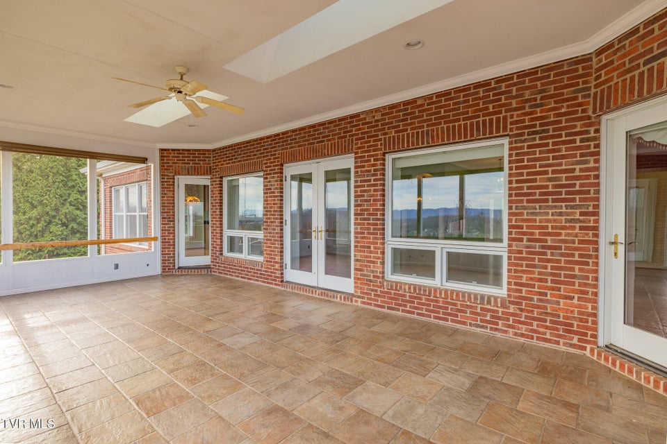 Photo #13: 131 Simmons Ridge