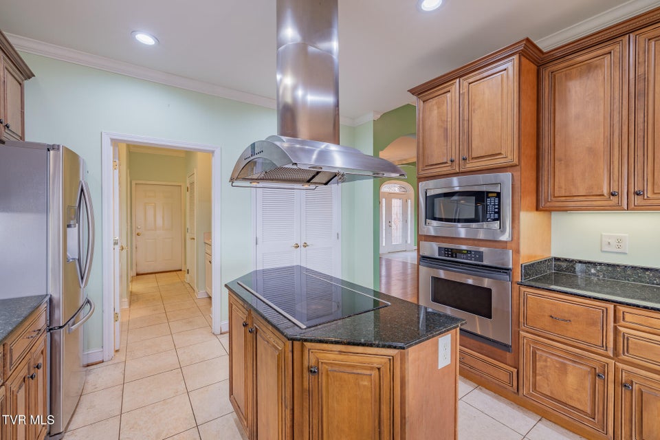 Photo #17: 131 Simmons Ridge