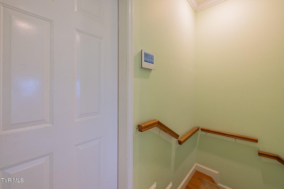 Photo #36: 131 Simmons Ridge