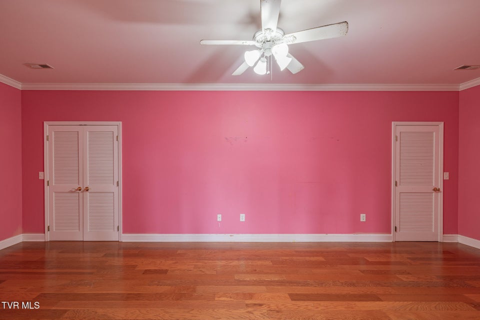 Photo #43: 131 Simmons Ridge