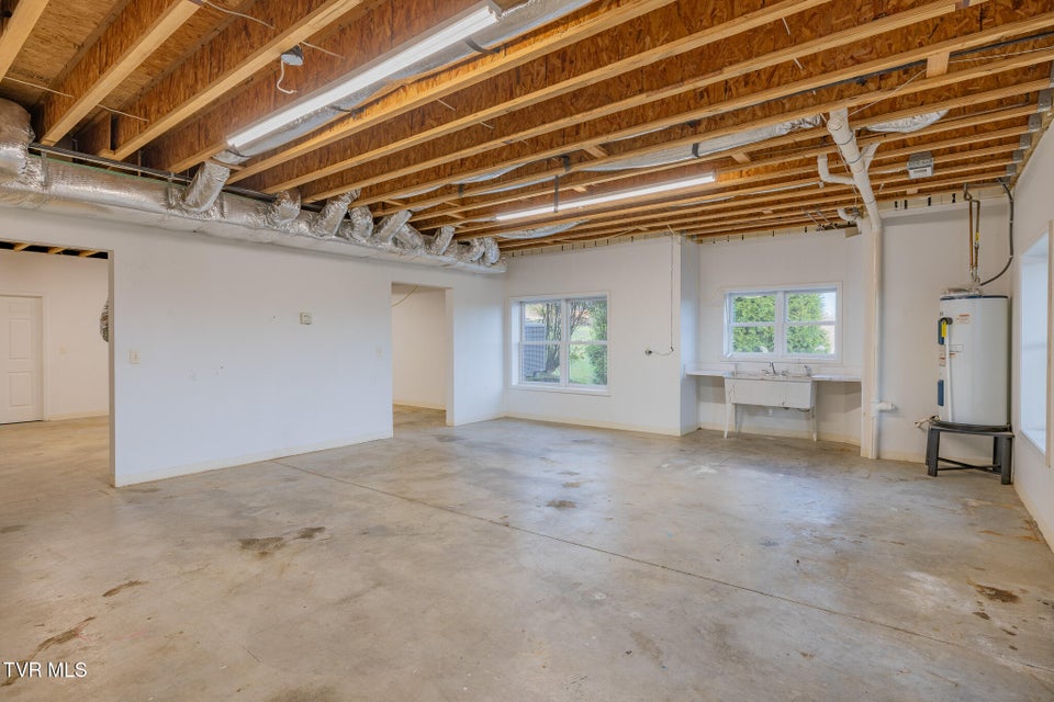 Photo #46: 131 Simmons Ridge