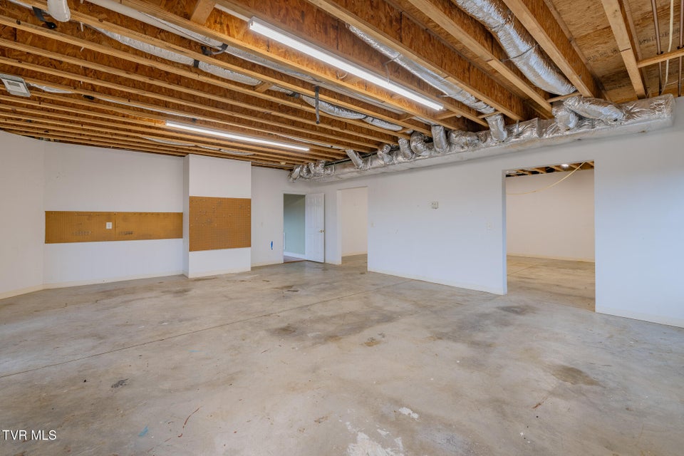 Photo #47: 131 Simmons Ridge