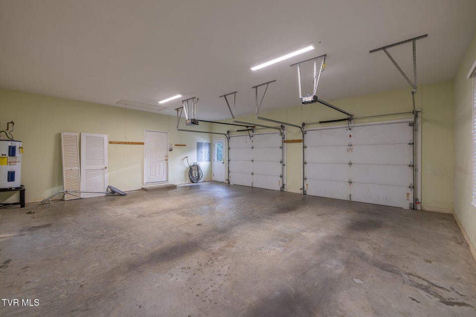 Photo #51: 131 Simmons Ridge