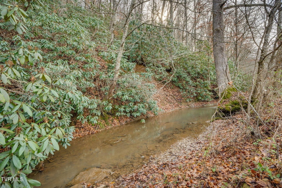 Photo #4: 7544 Tazewell Highway Highway