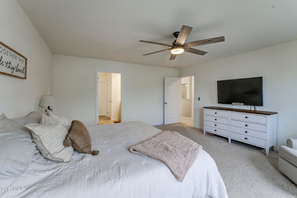 Photo #27: 134 Sweet Pea Trail