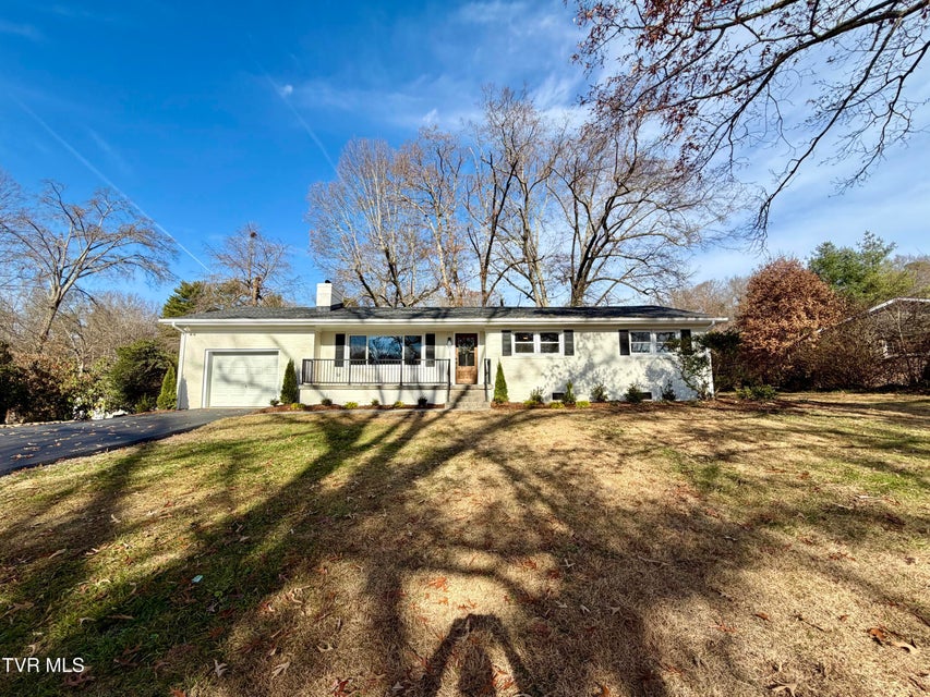 Photo #7: 290 Valley Drive 