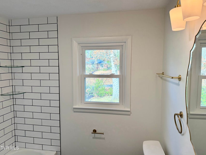 Photo #28: 290 Valley Drive 