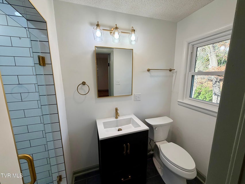 Photo #32: 290 Valley Drive 