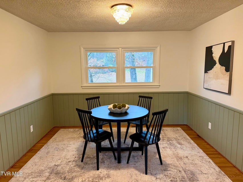 Photo #27: 290 Valley Drive 