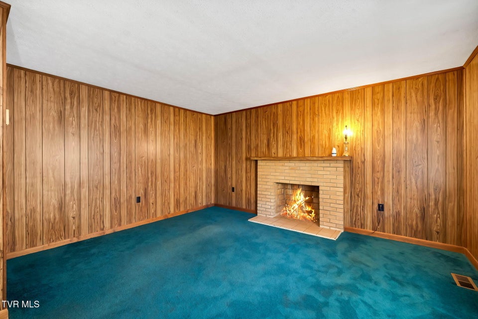 Photo #3: 520 Kallen Drive