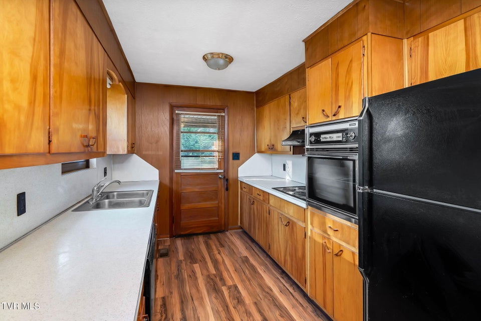 Photo #6: 520 Kallen Drive