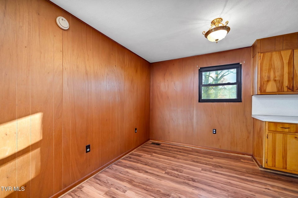 Photo #5: 520 Kallen Drive