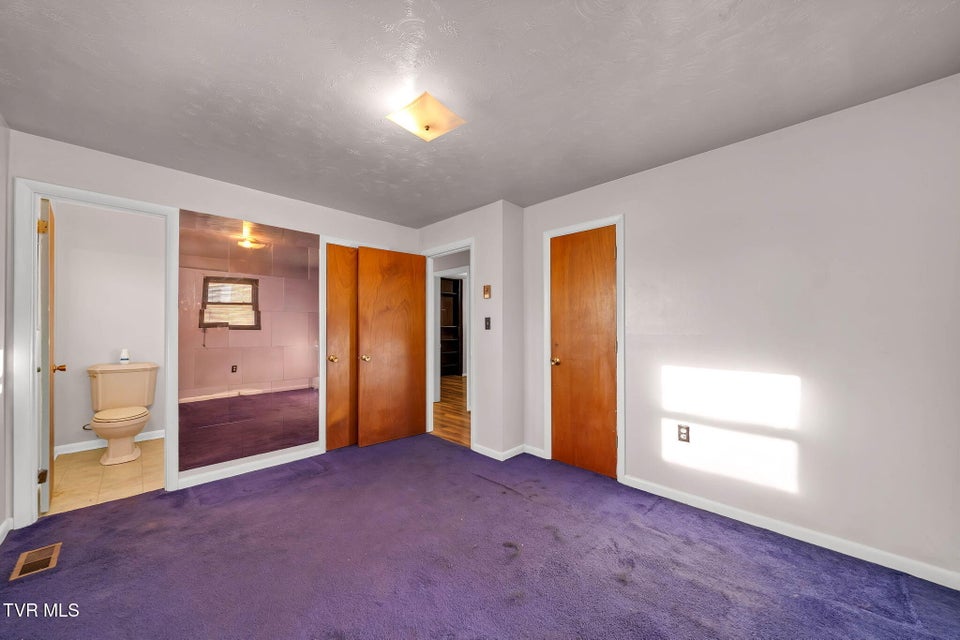 Photo #10: 520 Kallen Drive