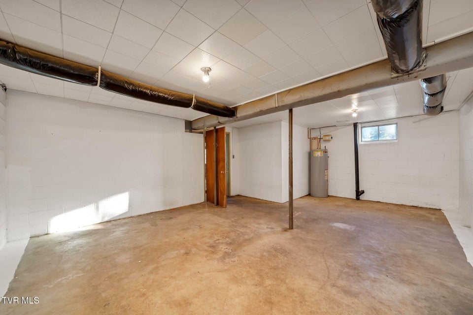 Photo #17: 520 Kallen Drive