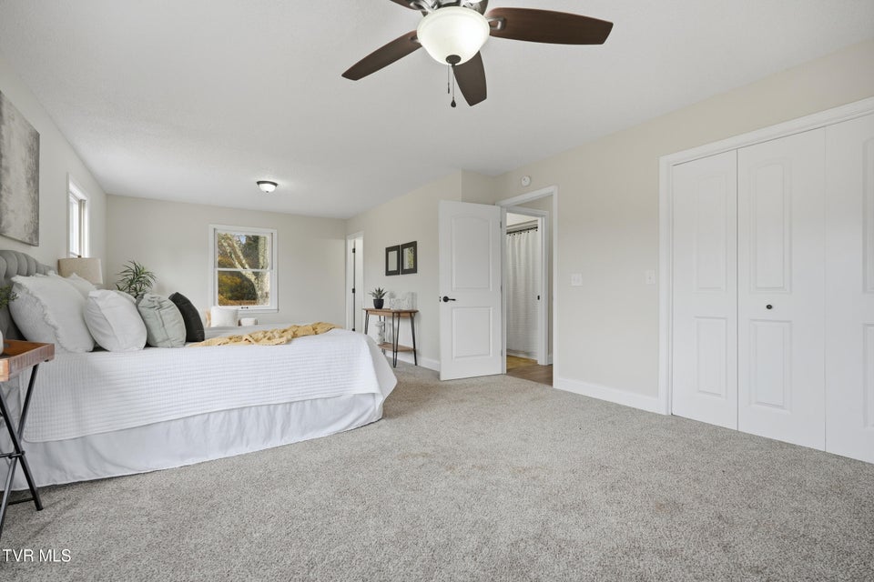 Photo #24: 107 Sunset Circle