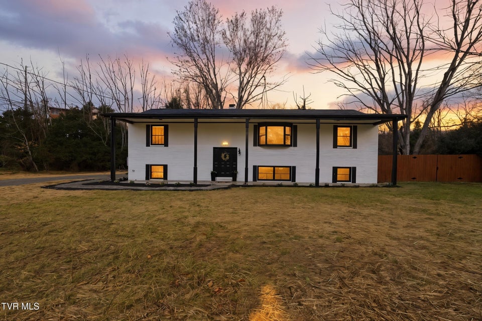 Photo #2: 107 Sunset Circle