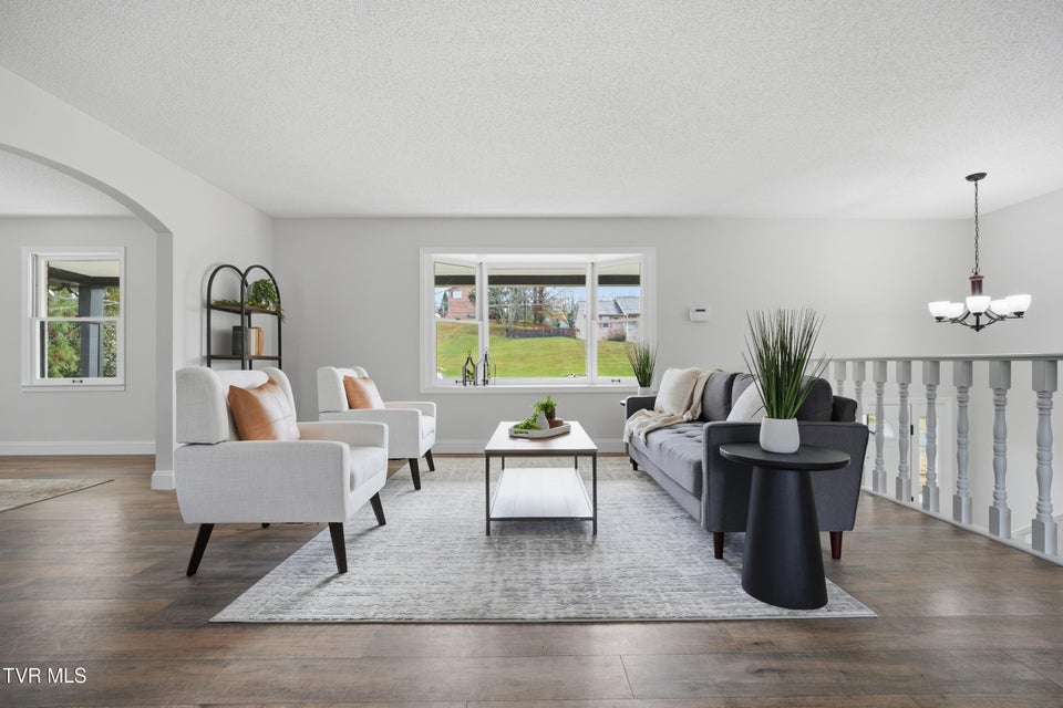 Photo #15: 107 Sunset Circle