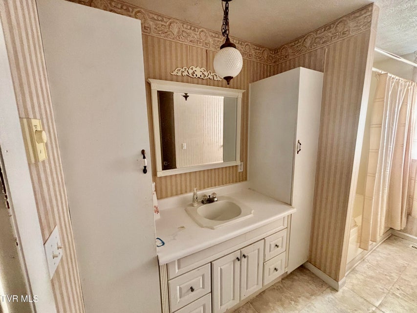 Photo #22: 10027 Rellim Dr Road