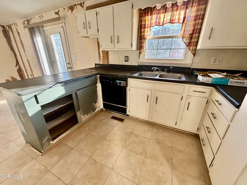 Photo #44: 10027 Rellim Dr Road