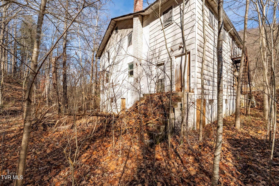 Photo #11: 6194 Highway 19-E 