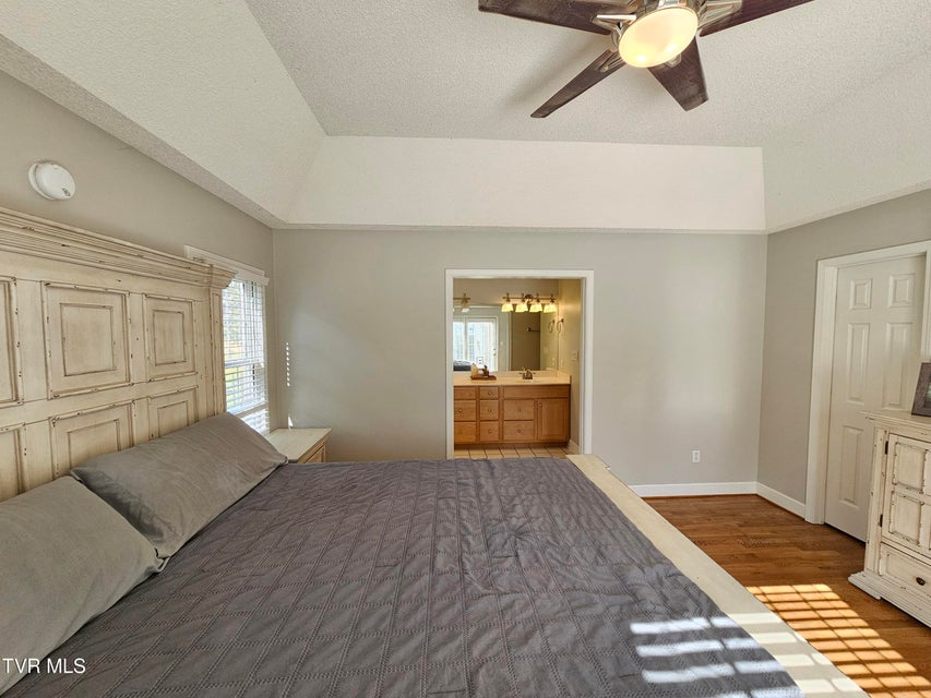 Photo #27: 212 Chatham Road