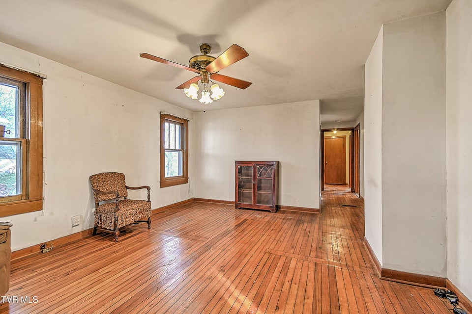 Photo #6: 1141 Ridgecrest Avenue