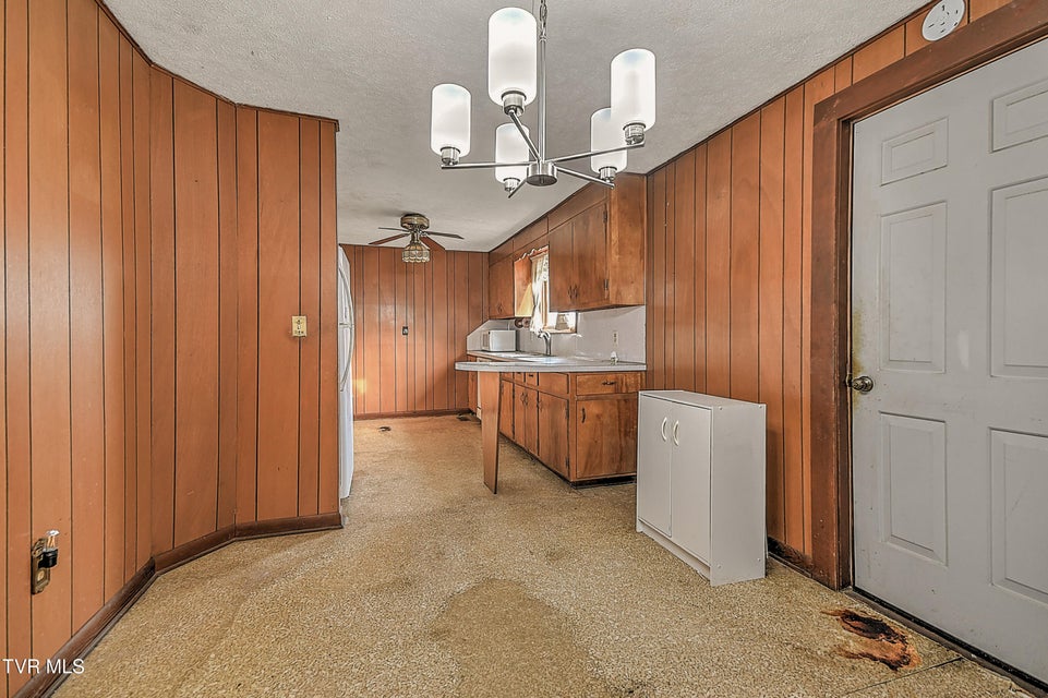 Photo #13: 1141 Ridgecrest Avenue