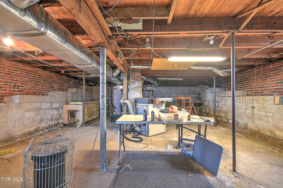 Photo #34: 1141 Ridgecrest Avenue