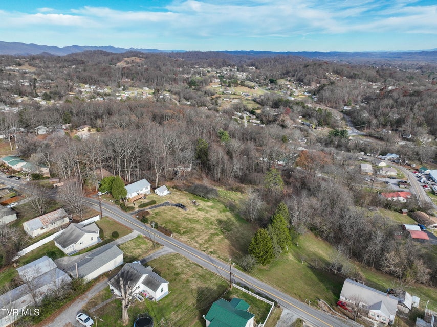 Photo #50: 1141 Ridgecrest Avenue