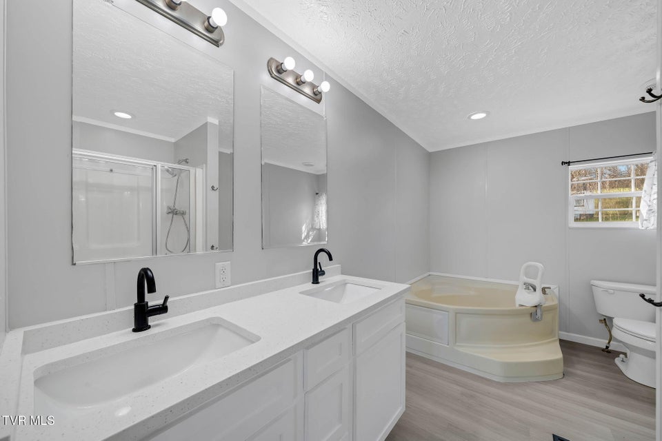 Photo #12: 85 Mt Carmel Road