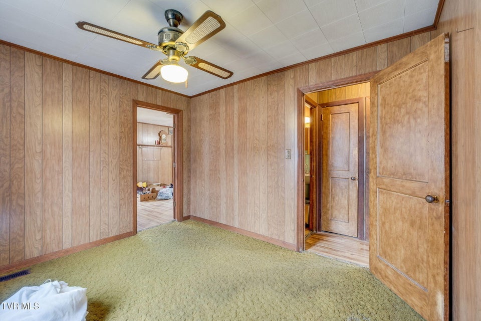 Photo #17: 1660 Redwood Drive