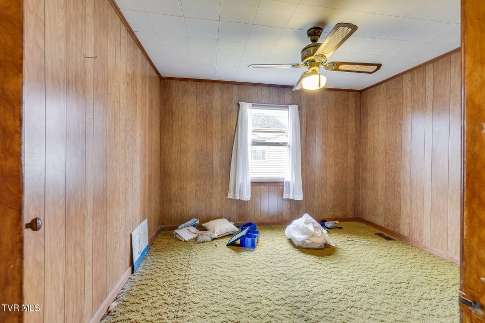 Photo #16: 1660 Redwood Drive