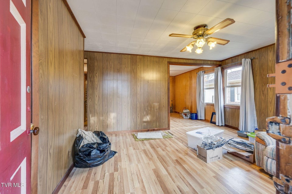 Photo #5: 1660 Redwood Drive