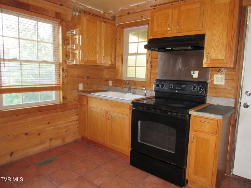 Photo #11: 173 Price Road