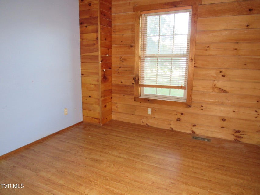 Photo #14: 173 Price Road