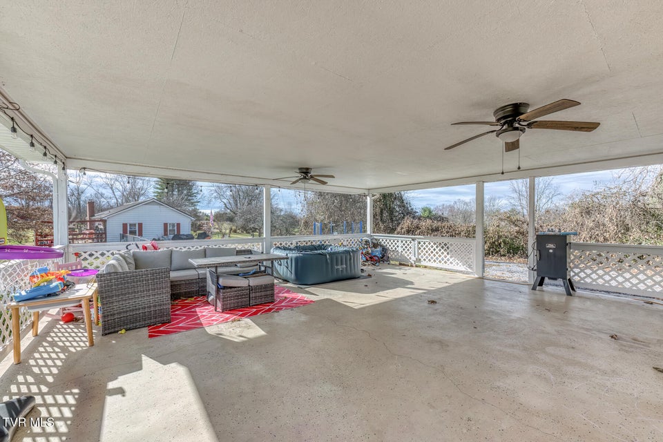 Photo #19: 131 Grubb Lane