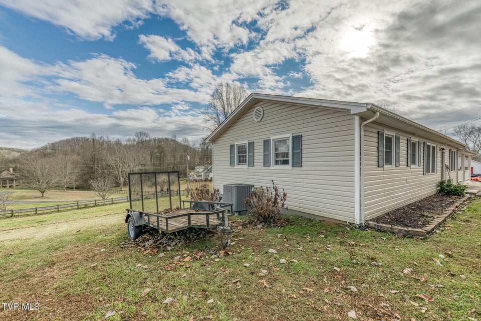 Photo #24: 131 Grubb Lane