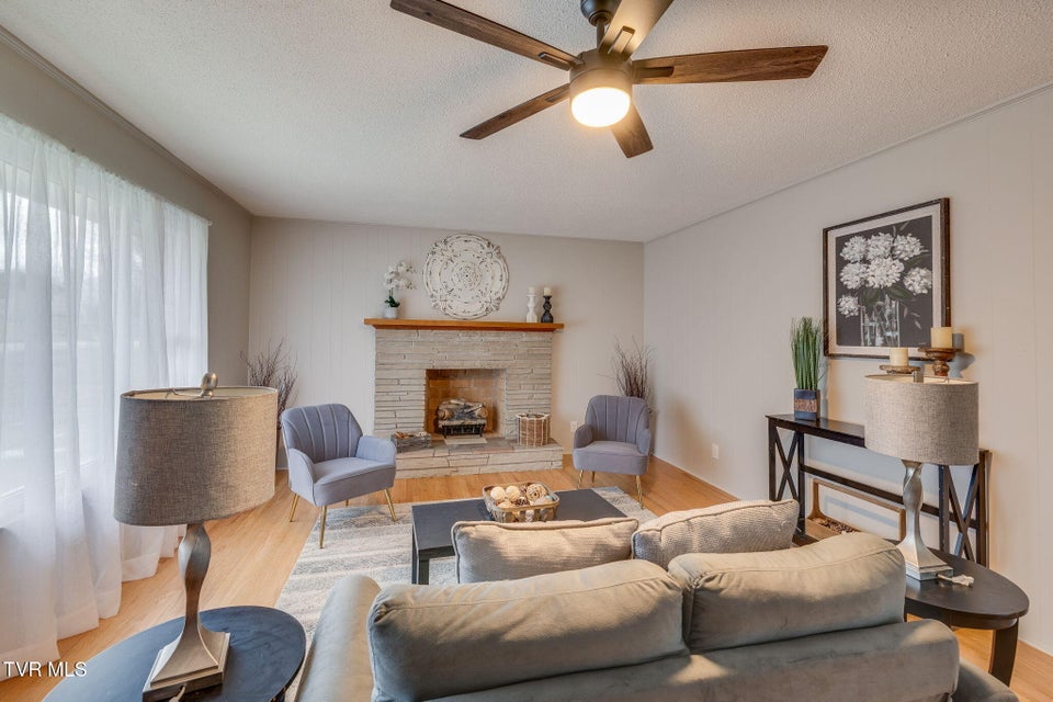 Photo #5: 126 Skyview Drive