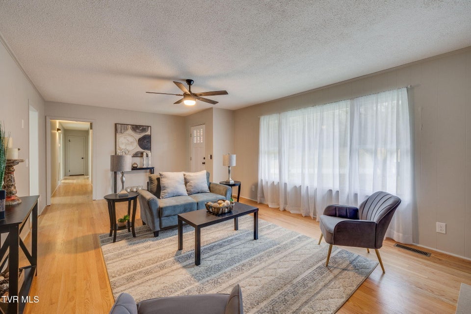 Photo #7: 126 Skyview Drive