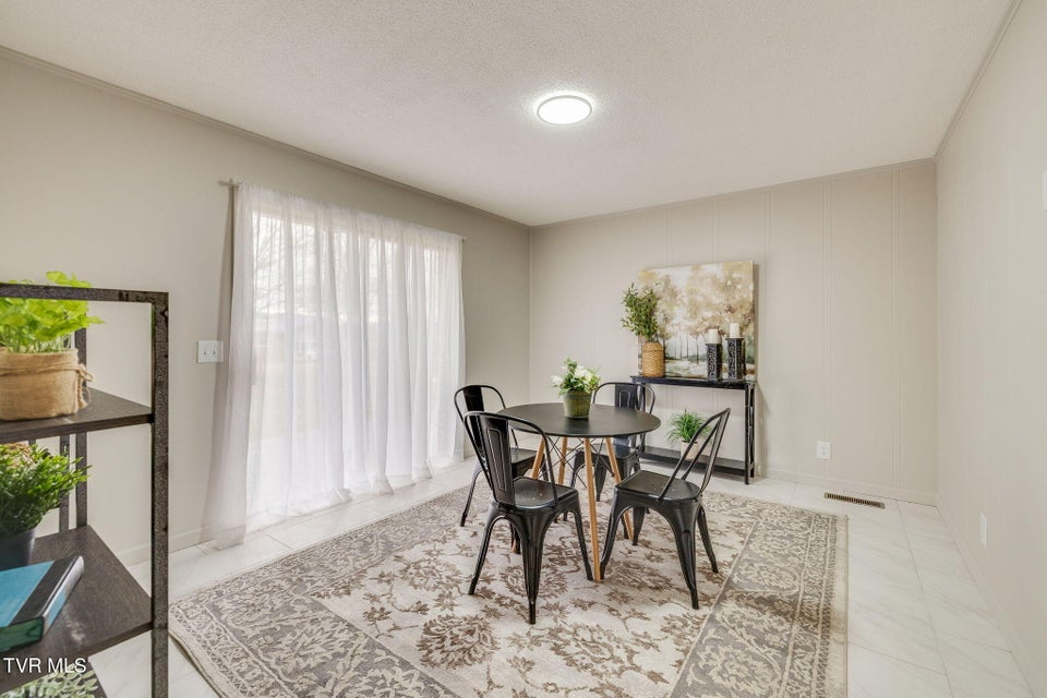 Photo #14: 126 Skyview Drive