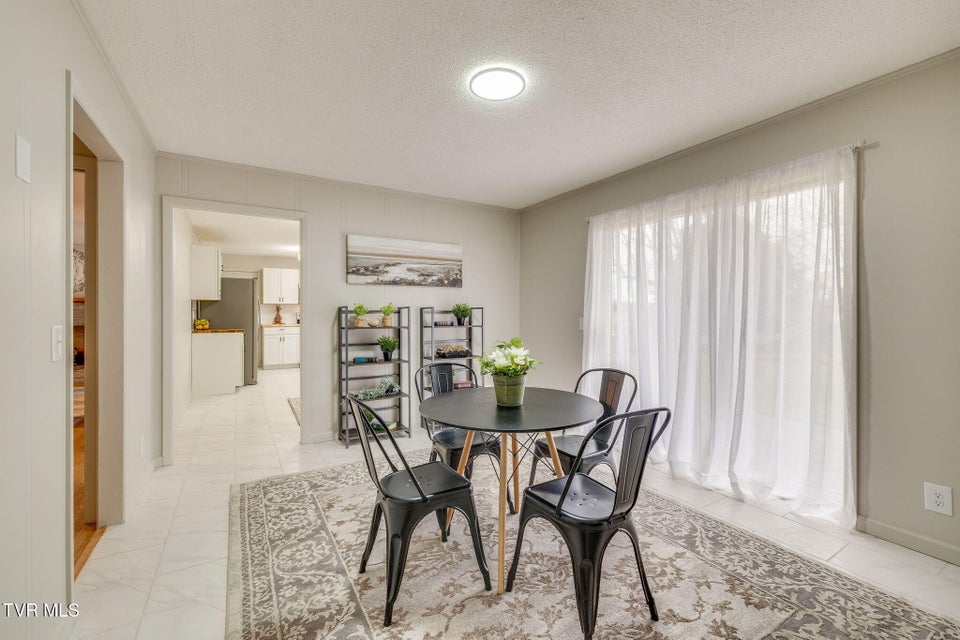 Photo #15: 126 Skyview Drive