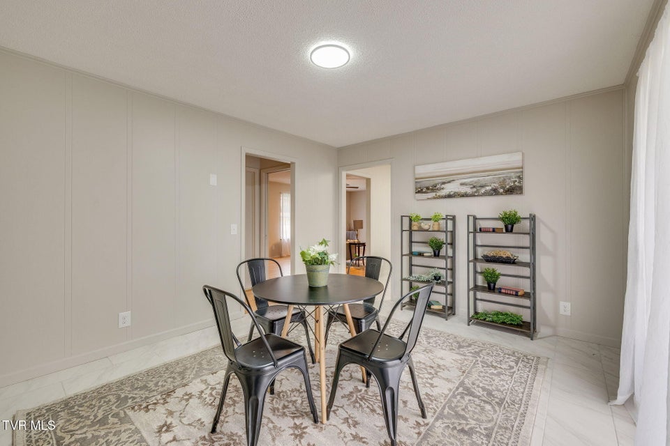 Photo #16: 126 Skyview Drive