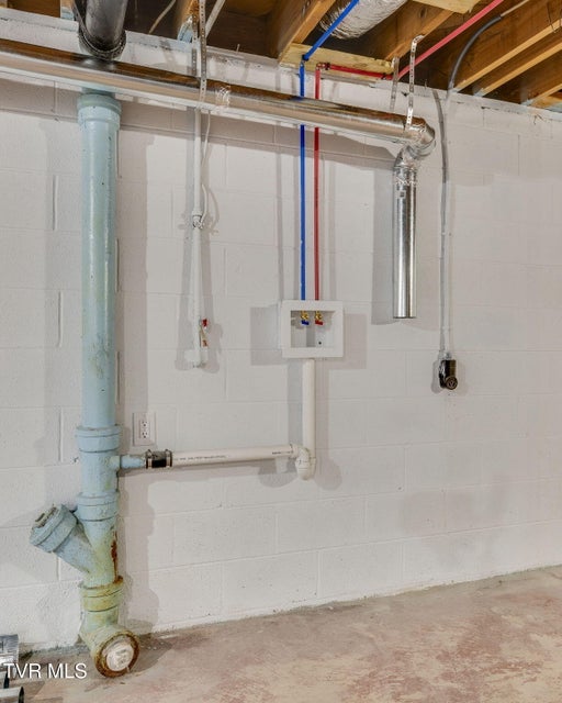 Photo #25: 126 Skyview Drive