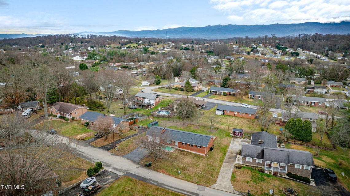 Photo #34: 126 Skyview Drive