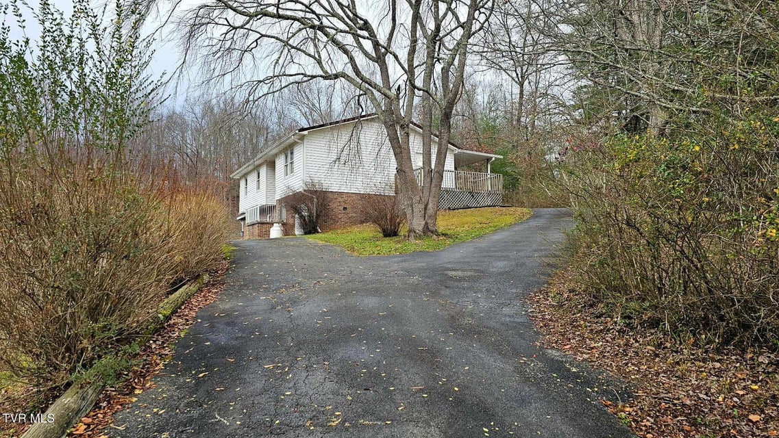 Photo #32: 323 6th Street