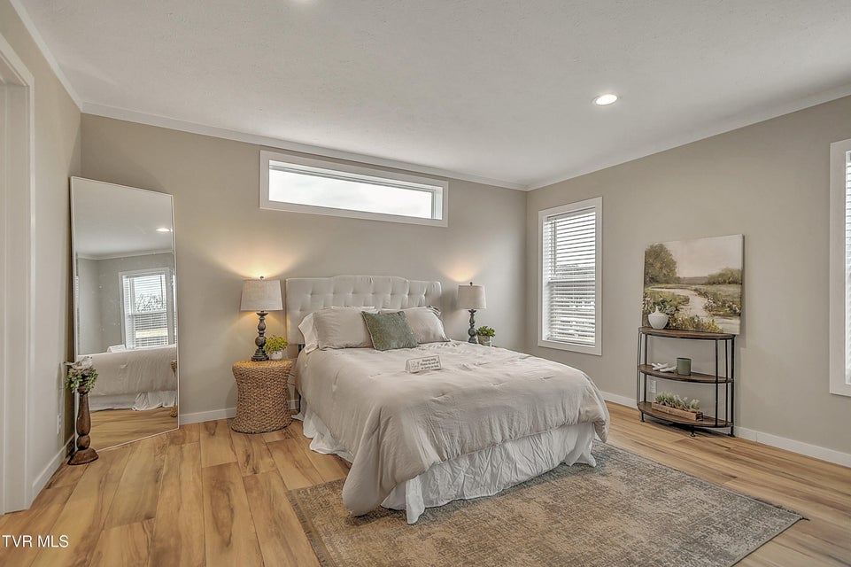 Photo #26: 4100 Weaver Pike