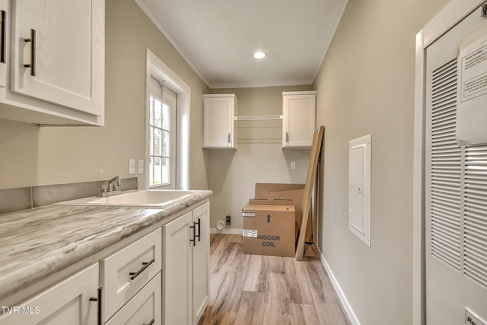 Photo #24: 4100 Weaver Pike