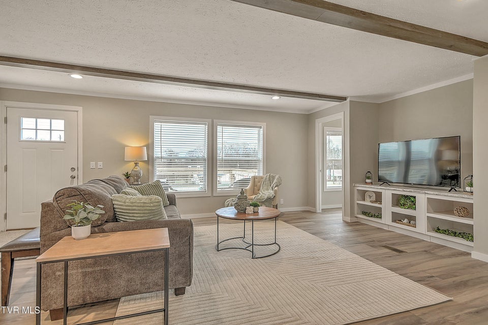 Photo #14: 4100 Weaver Pike