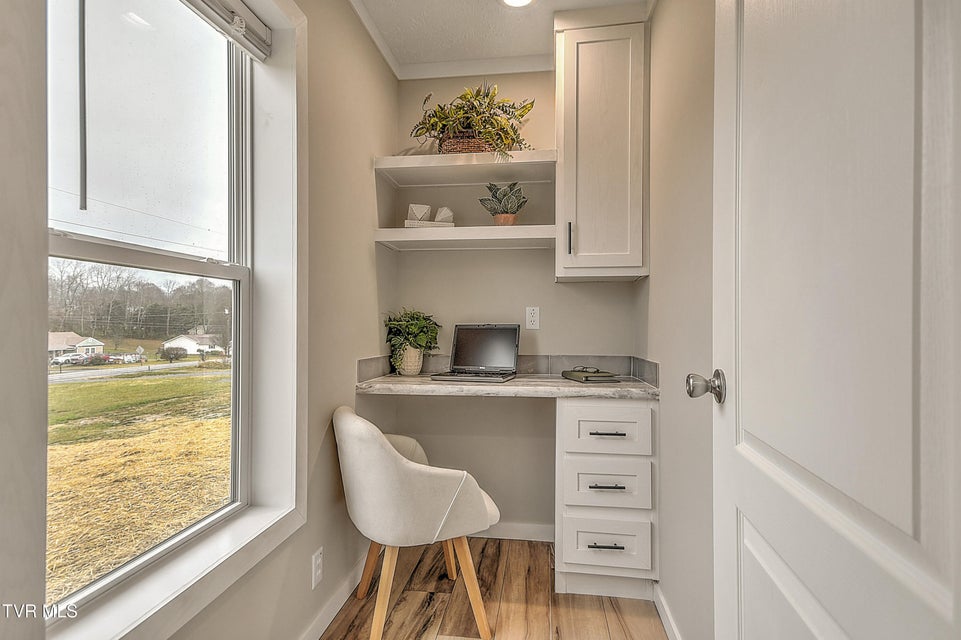 Photo #11: 4100 Weaver Pike