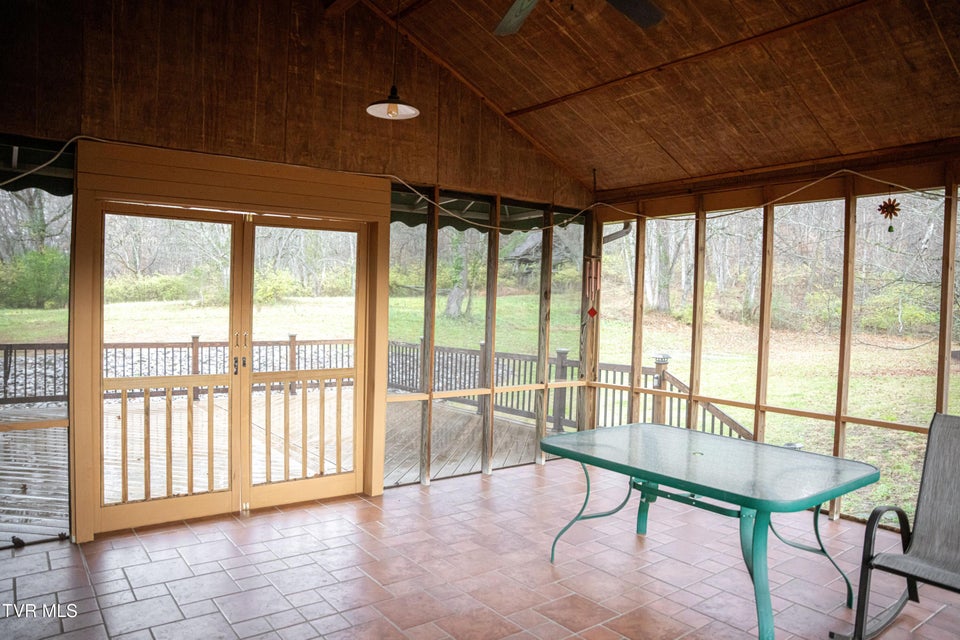 Photo #58: 299 Rufe Taylor Road